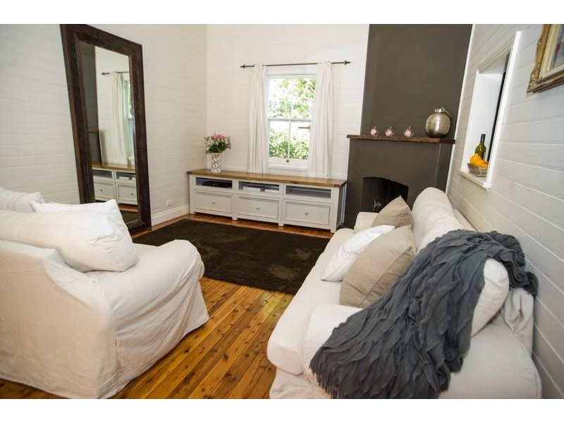 36 Philip Street, Scone NSW 2337