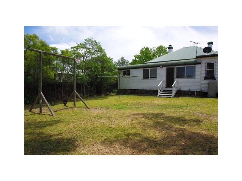 21 Smith Street, Scone NSW 2337