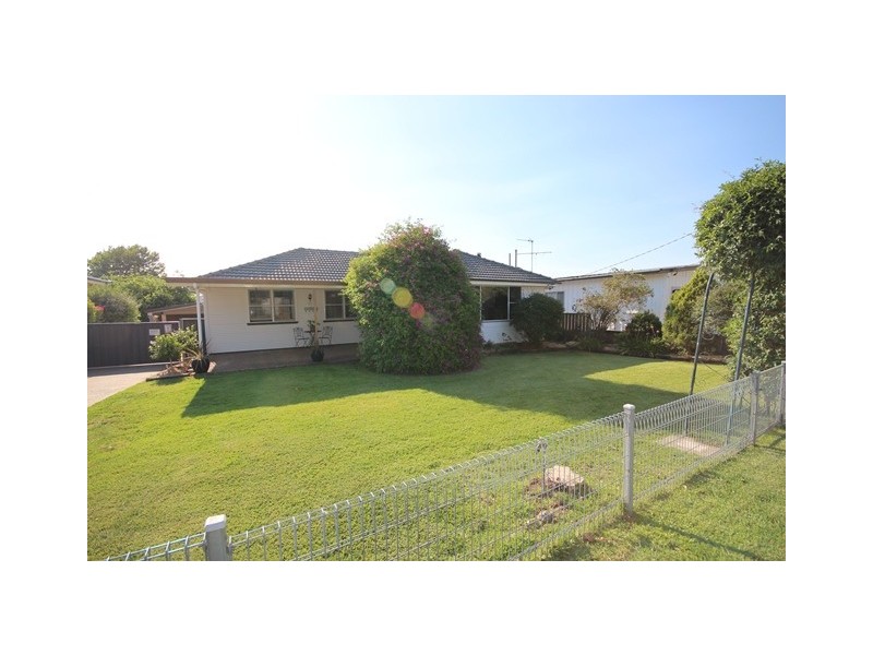 43 Barton Street, Scone NSW 2337