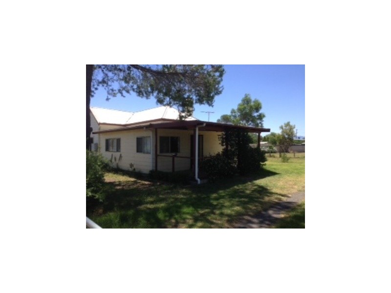 68 Susan Street, Scone NSW 2337