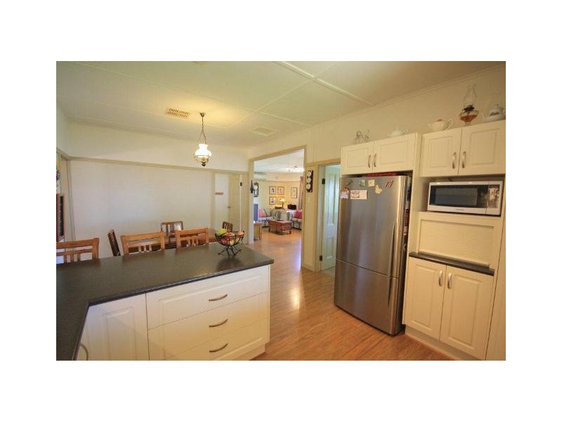 80 Graeme Street, Aberdeen NSW 2336