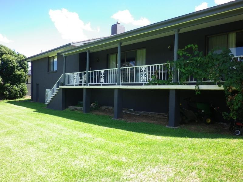 9 Satur Road, Scone NSW 2337