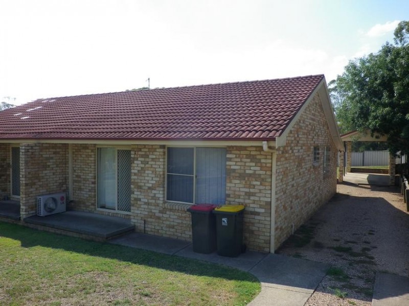 2/100 Bedford, Aberdeen NSW 2336