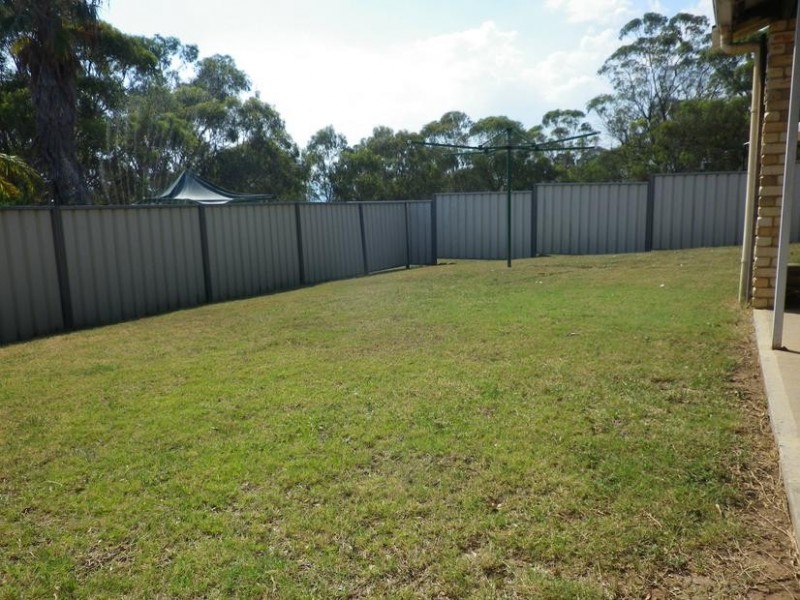 2/100 Bedford, Aberdeen NSW 2336