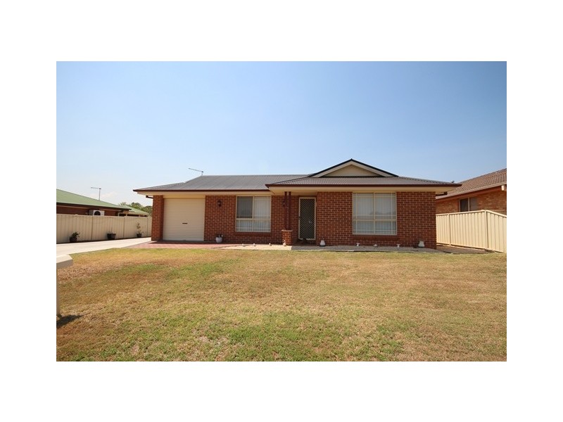 18 Eveleigh Court, Scone NSW 2337