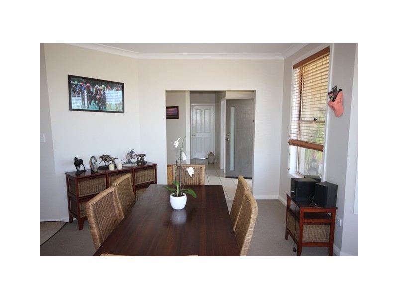 7 Redbank Drive, Scone NSW 2337