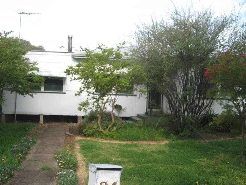 84 Waverley Street, Scone NSW 2337