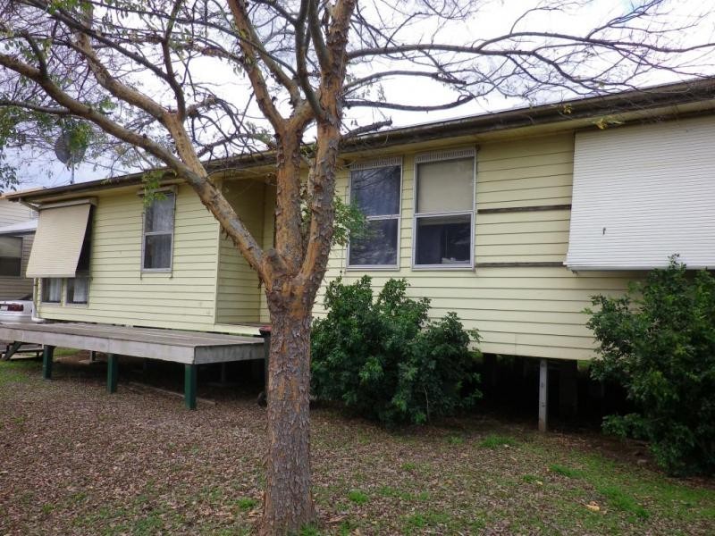 2/22 Mount Street, Scone NSW 2337