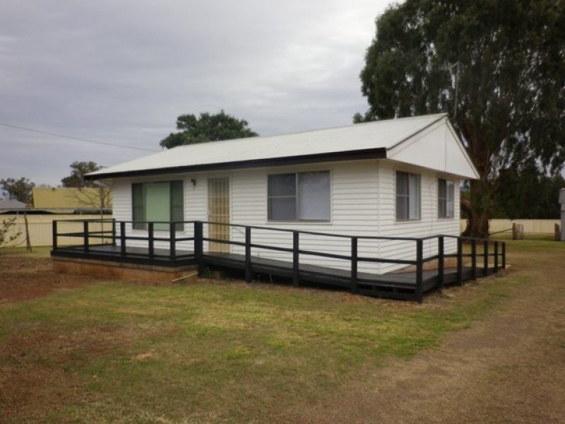 14 Satur Road, Scone NSW 2337