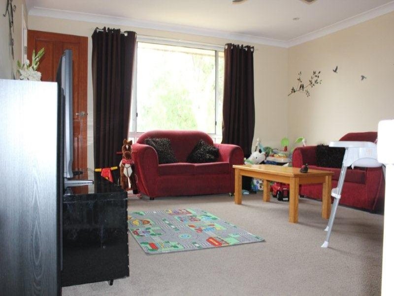 5 Mackenzie Street, Aberdeen NSW 2336
