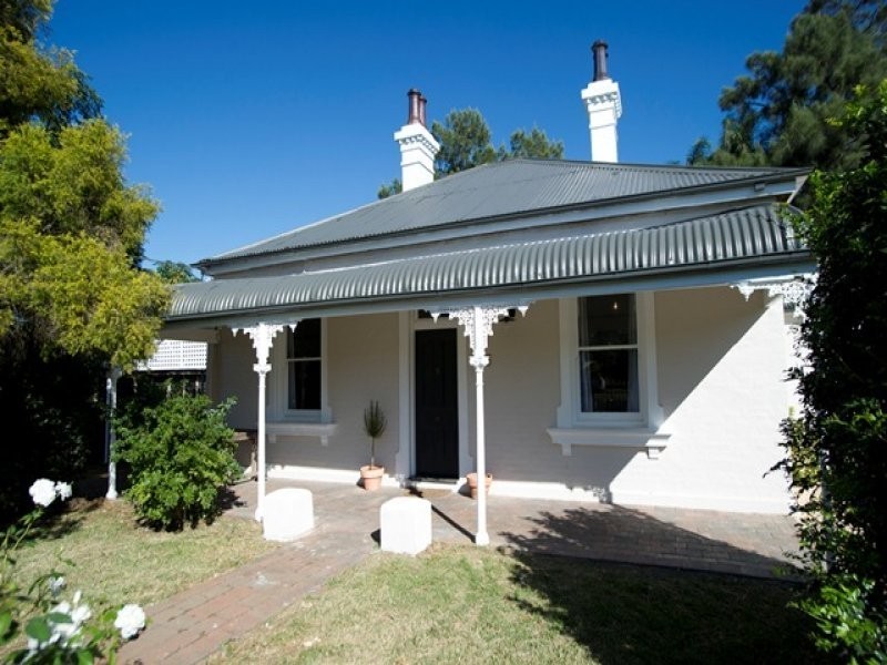 5 Park Street, Scone NSW 2337