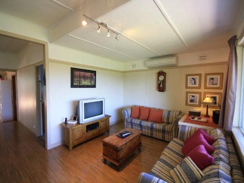 80 Graeme Street, Aberdeen NSW 2336
