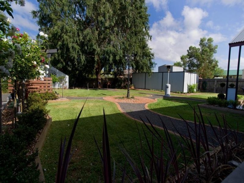 203 MacQueen St, Aberdeen NSW 2336