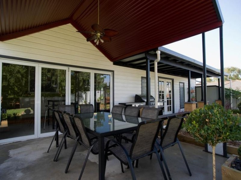 203 MacQueen St, Aberdeen NSW 2336