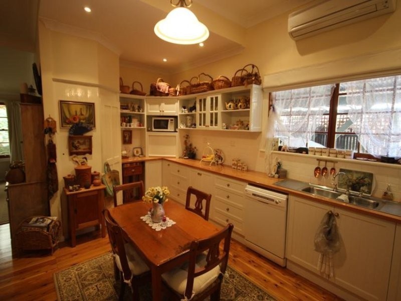 52 Waverley Street, Scone NSW 2337