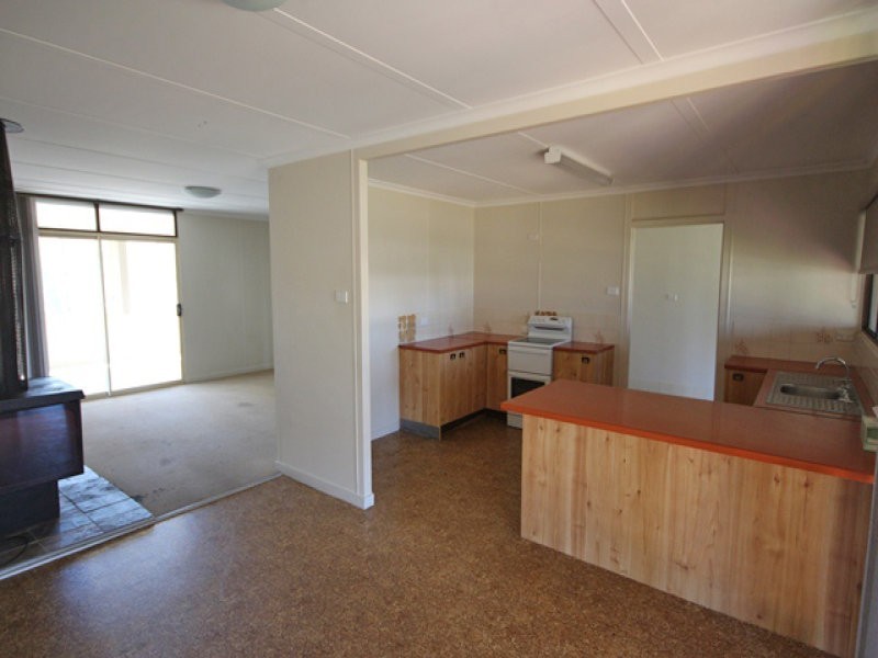 11 Satur Road, Scone NSW 2337