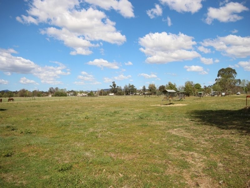 12 Liverpool Street, Scone NSW 2337