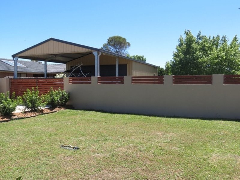 33 Seaward Avenue, Scone NSW 2337