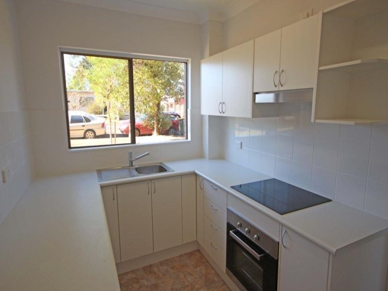 7/6 Main Street, Scone NSW 2337