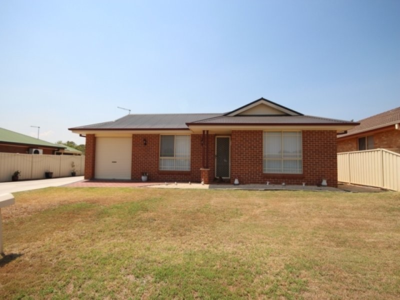18 Eveleigh Court, Scone NSW 2337
