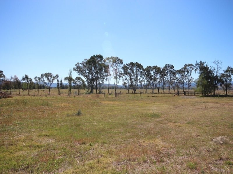 17E Kelly Street, Scone NSW 2337