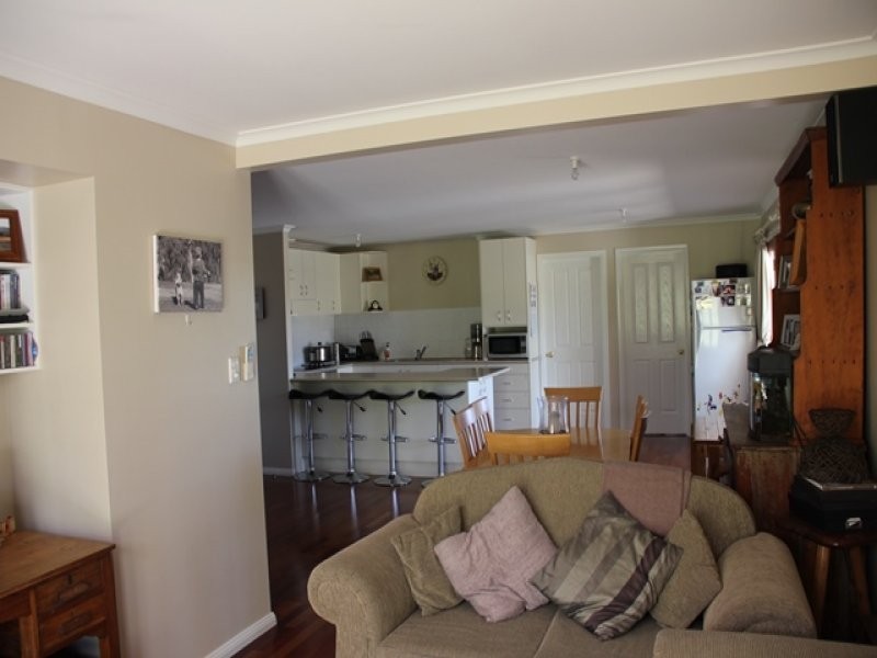 1 Maccallum, Moonan Flat NSW 2337