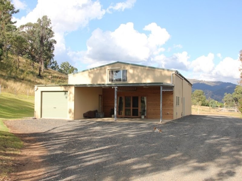 1 Maccallum, Moonan Flat NSW 2337