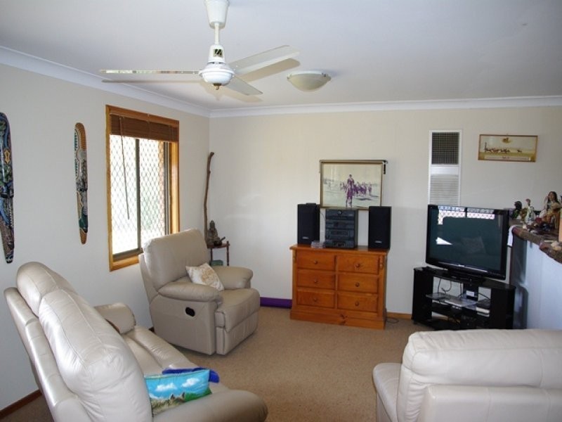 2016 New England Highway, Scone NSW 2337