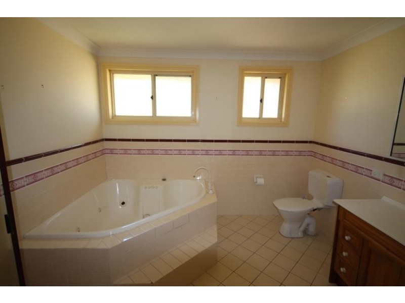 48 Towarri Street, Scone NSW 2337