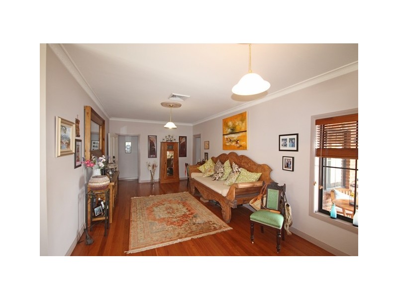 5 Halstead Close, Scone NSW 2337