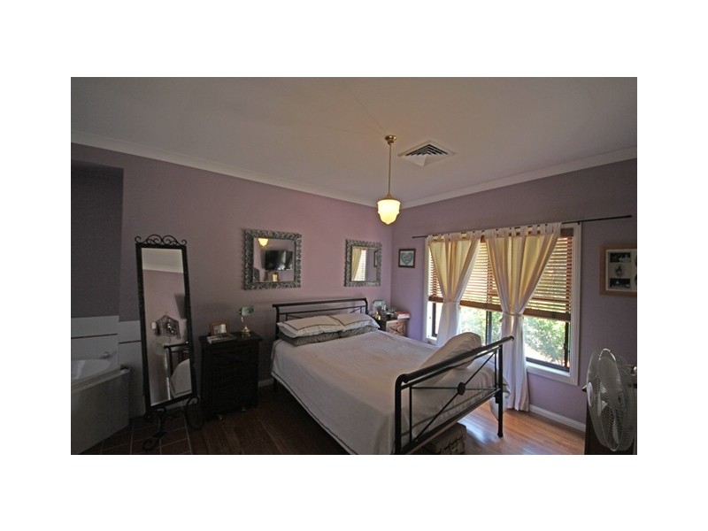 5 Halstead Close, Scone NSW 2337