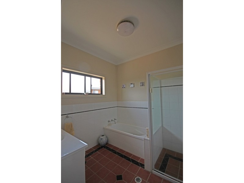 5 Halstead Close, Scone NSW 2337