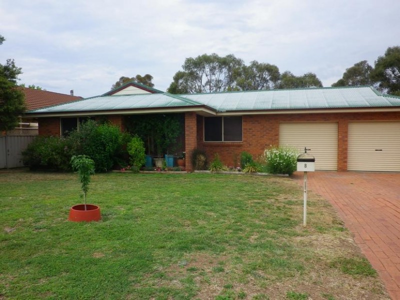 8 Honeysuckle Crescent, Scone NSW 2337