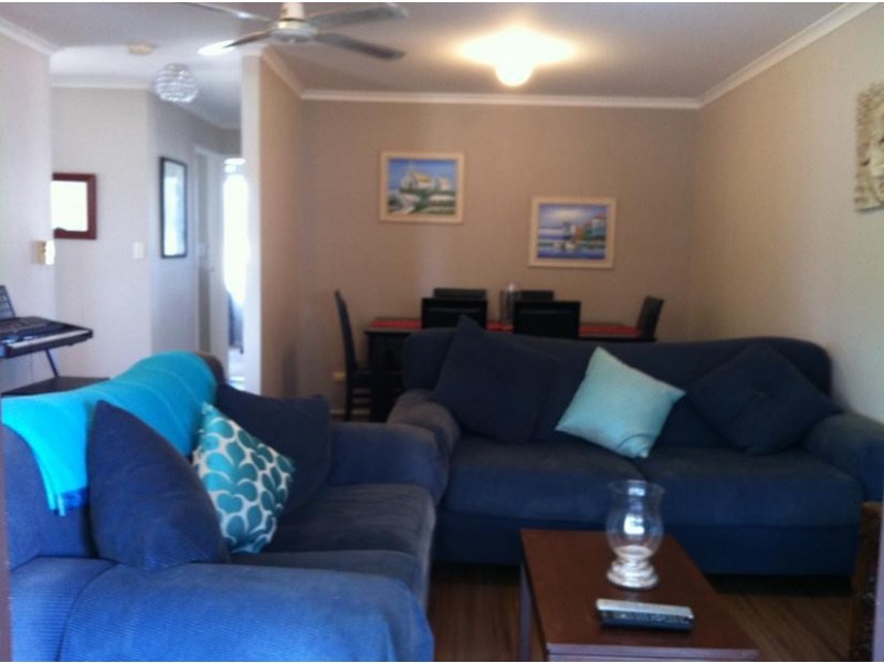 2/65 Satur Road, Scone NSW 2337