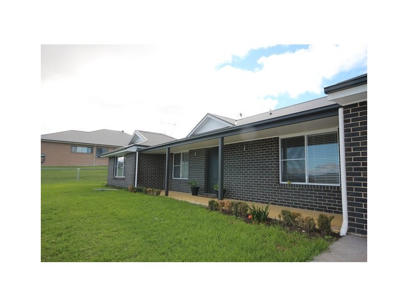 12 Bhima Drive, Scone NSW 2337