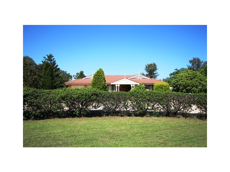 24 Gray Street, Scone NSW 2337