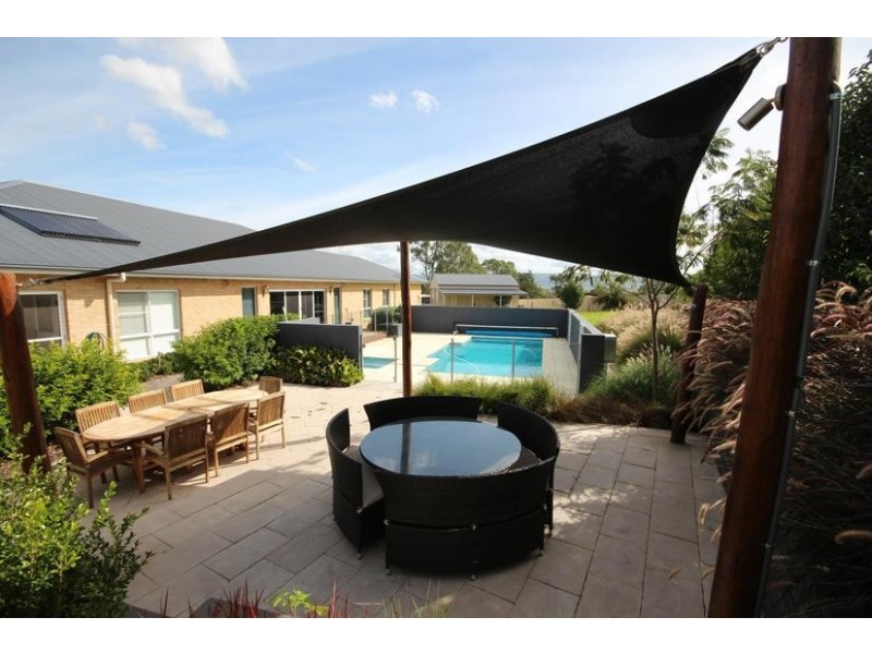 13 Redbank Drive, Scone NSW 2337