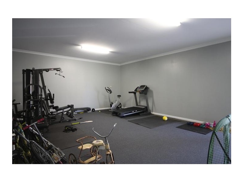 13 Redbank Drive, Scone NSW 2337