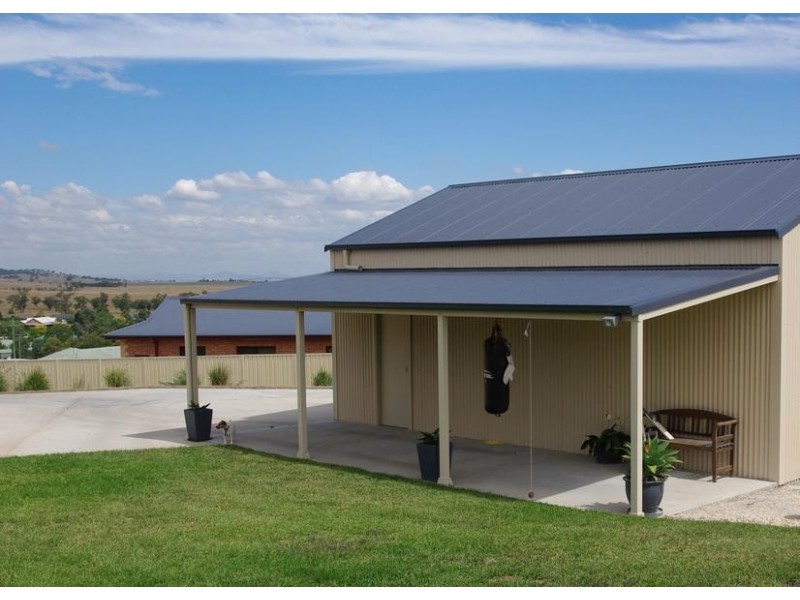 13 Redbank Drive, Scone NSW 2337