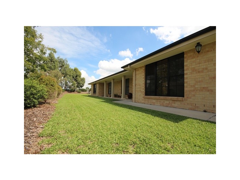 1 Kookaburra Avenue, Scone NSW 2337