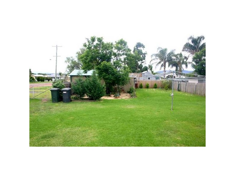 Cnr Hill and Parker Street, Scone NSW 2337