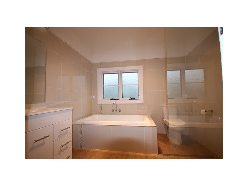 102 Main Street, Scone NSW 2337