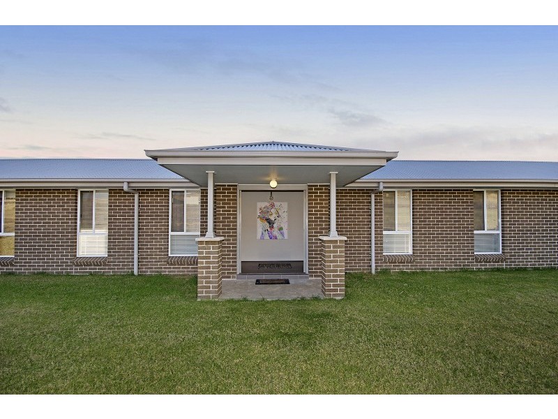 7 Light Horse Parade, Scone NSW 2337