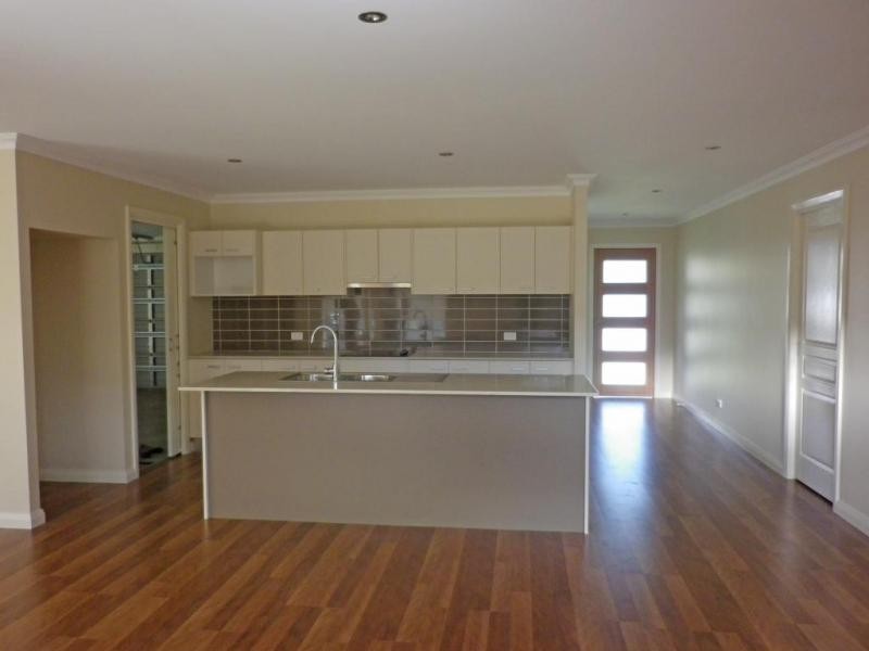 4 Joan Street, Scone NSW 2337