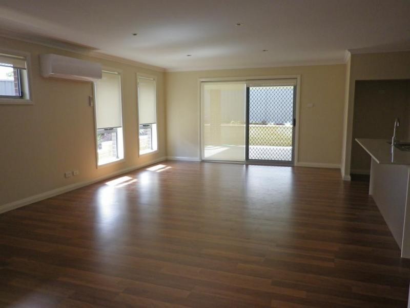 4 Joan Street, Scone NSW 2337