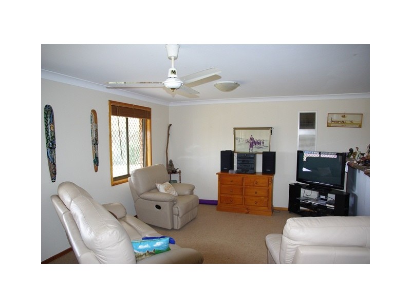 2016 New England Highway, Scone NSW 2337