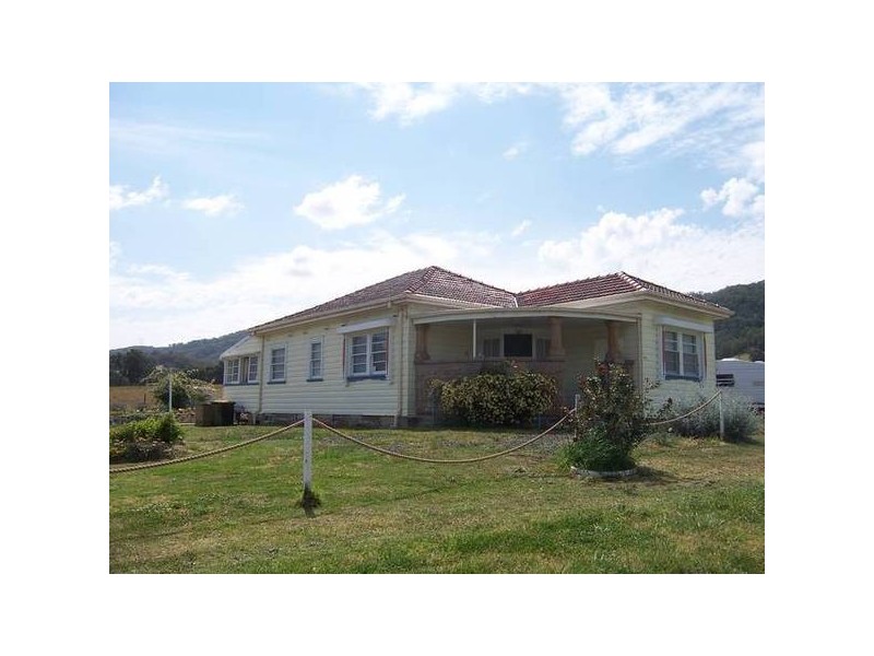 246 New England HIGHWAY, Murrurundi NSW 2338