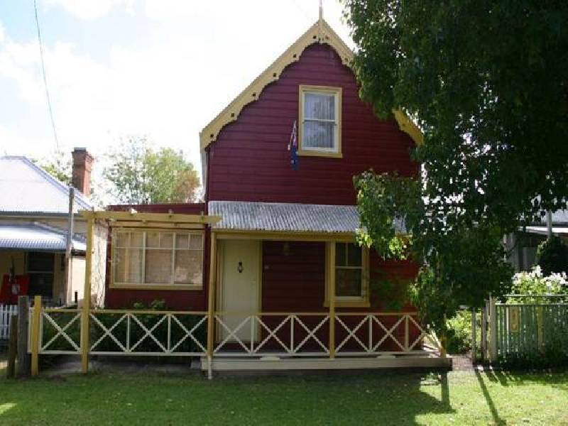 68 Kingdon STREET, Scone NSW 2337