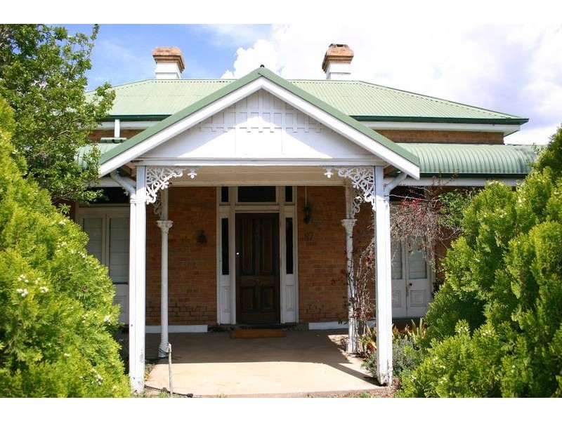 87 Liverpool STREET, Scone NSW 2337