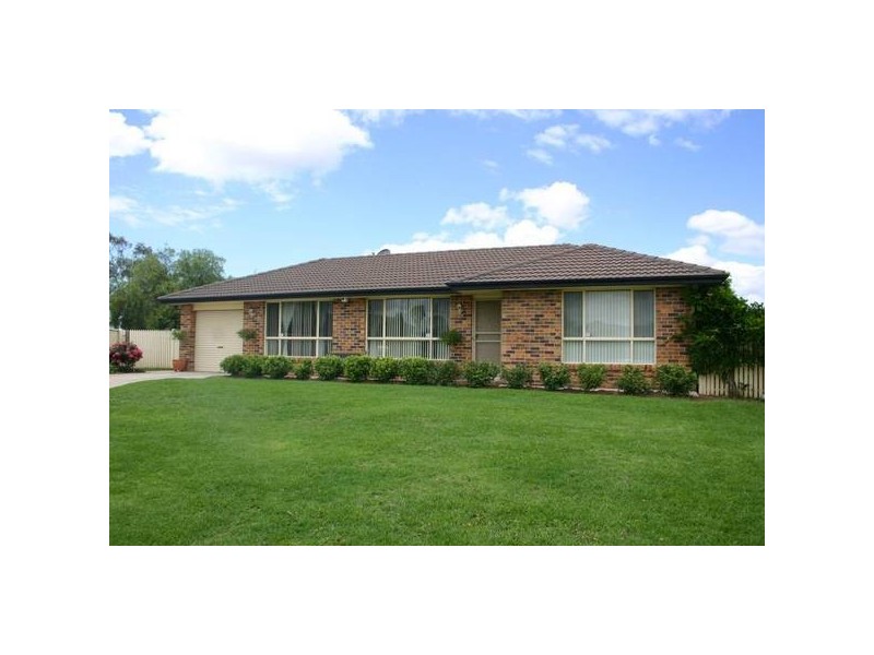 22 Eveleigh COURT, Scone NSW 2337